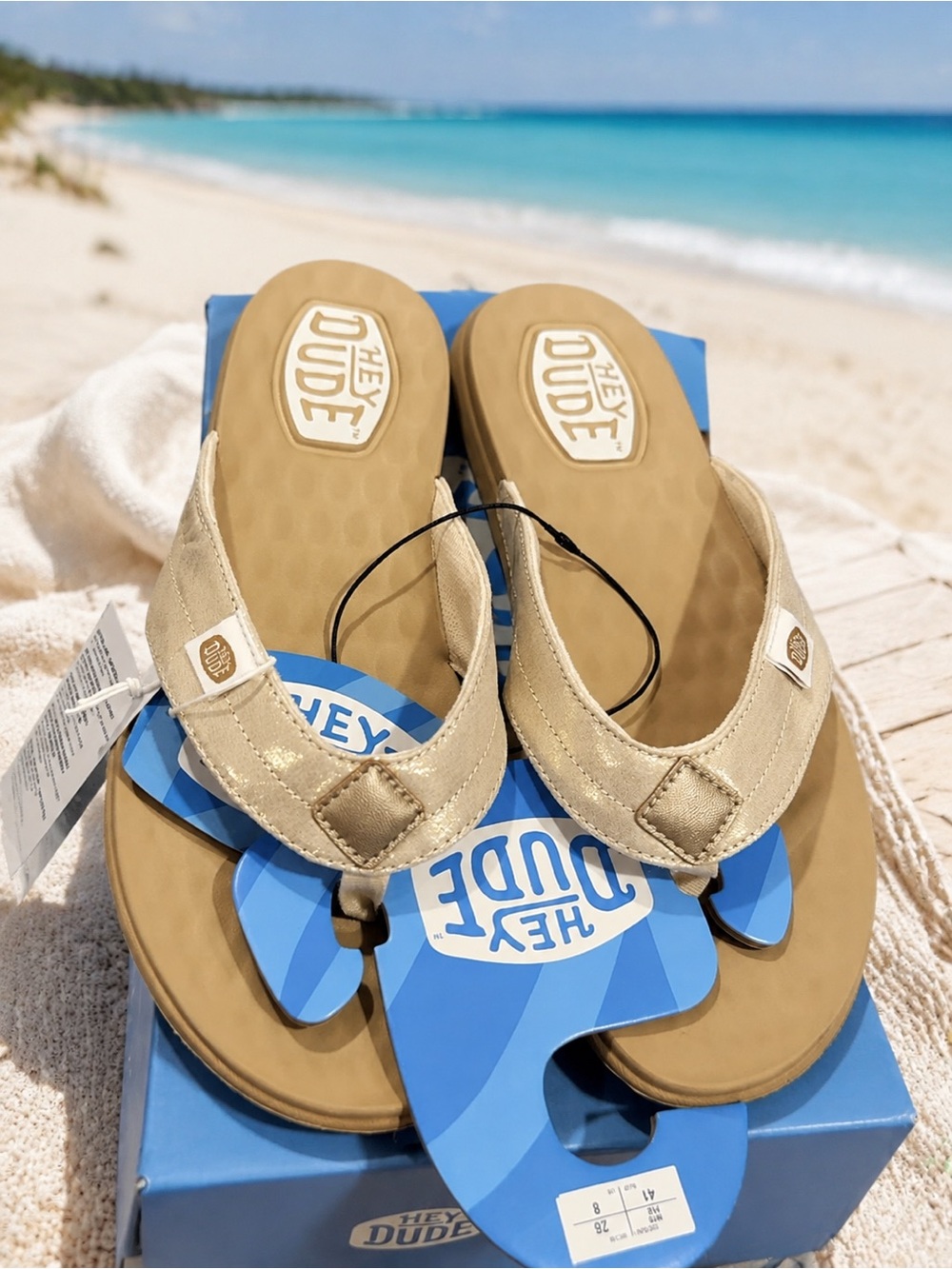 Hey Dude Christi Flip Classic Gold Sandals Women’s Size 10